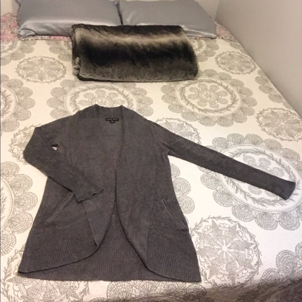 Barefoot Dreams Circle Cardigan Gray